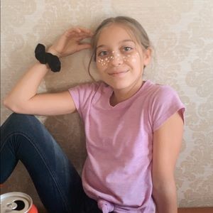 Meet your Posher, Ava